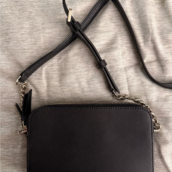 Kate Spade Elegant Black Crossbody Bag - Picture 4 of 6